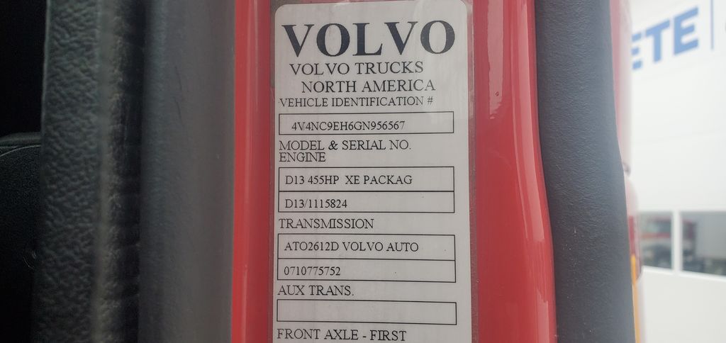 2016 VOLVO VNL64T780 heavymedium-duty-trucks-used-2016-volvo-vnl64t780-1243573-vin-tag-photo-Image