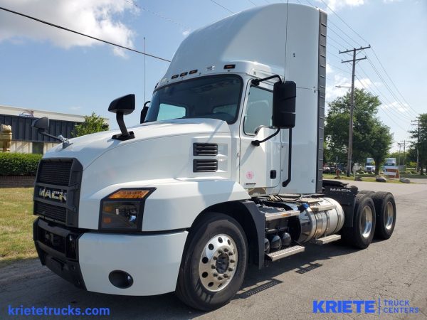 2022 MACK ANTHEM AN64T MAC27646U - Kriete Truck Centers