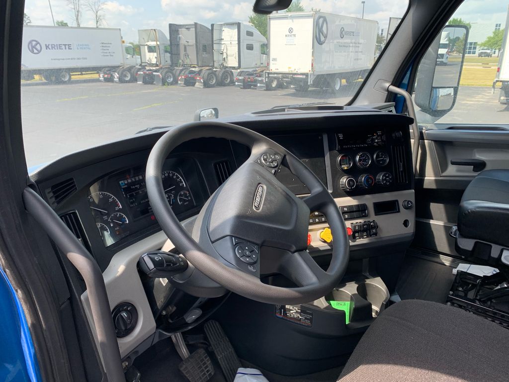 2020 FREIGHTLINER CASCADIA 126 FR1577U - Kriete Truck Centers