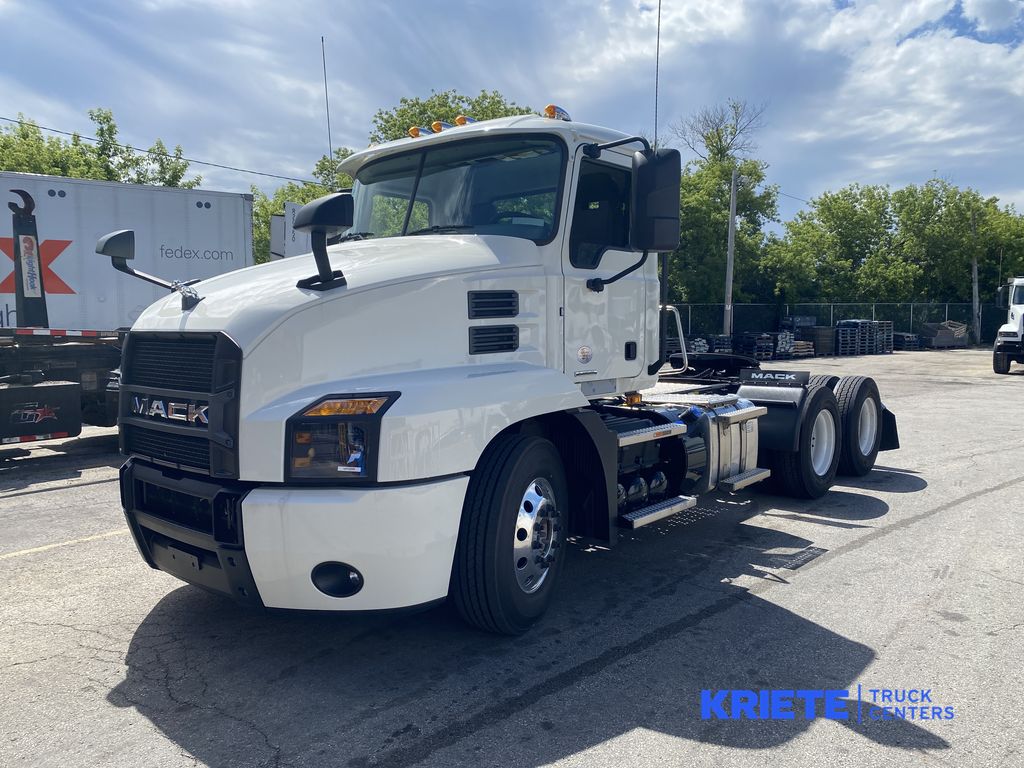 2024 MACK AN64T DC AN047787 - Kriete Truck Centers