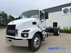 2024 MACK MD742 heavymedium-duty-trucks-new-2024-mack-md742-1575985-driver-side-front-angle-Image