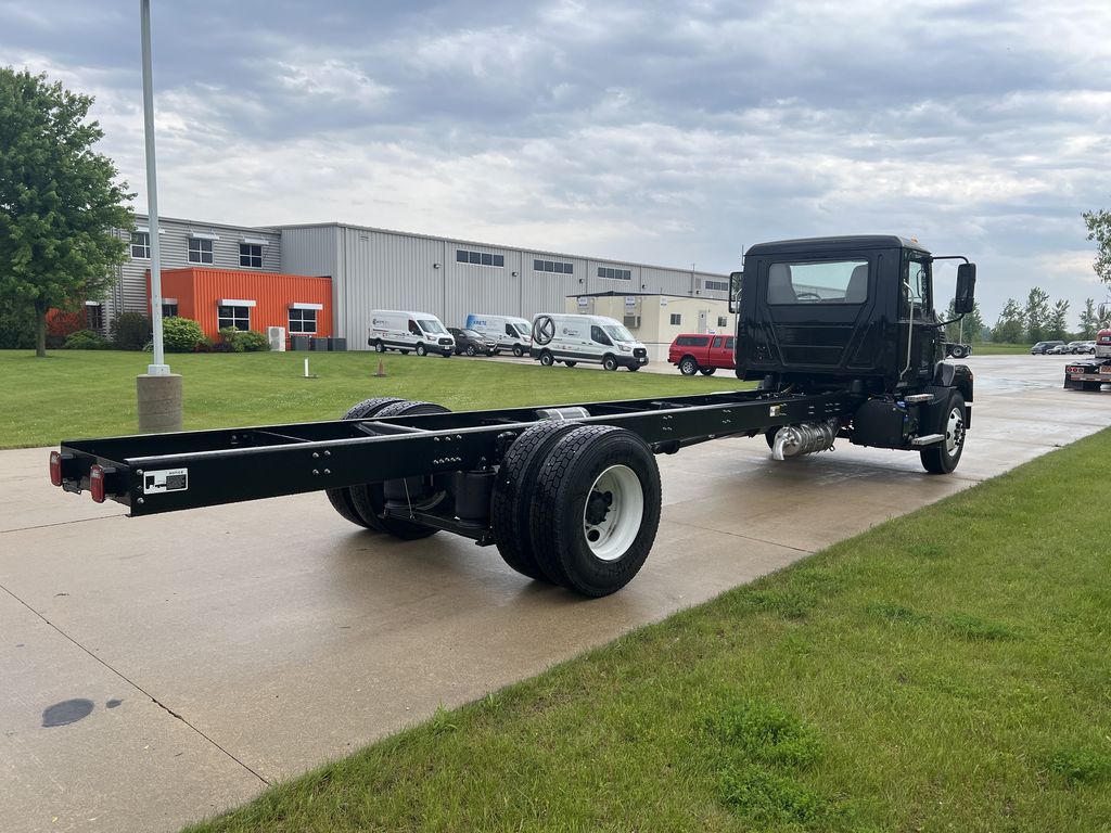 2025 MACK MD742 MMD076186 - image 5 of 6