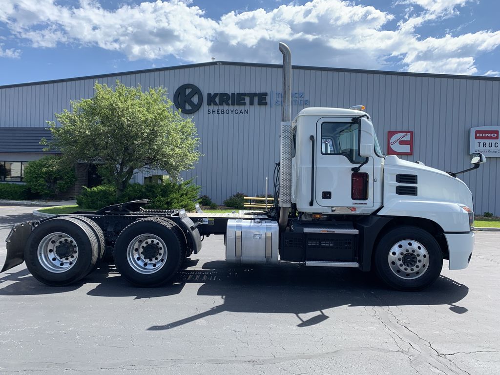 2023 MACK AN64T MAC31438U - image 6 of 6