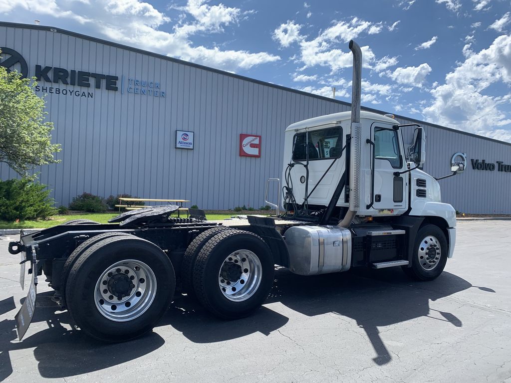 2023 MACK AN64T MAC31438U - image 5 of 6