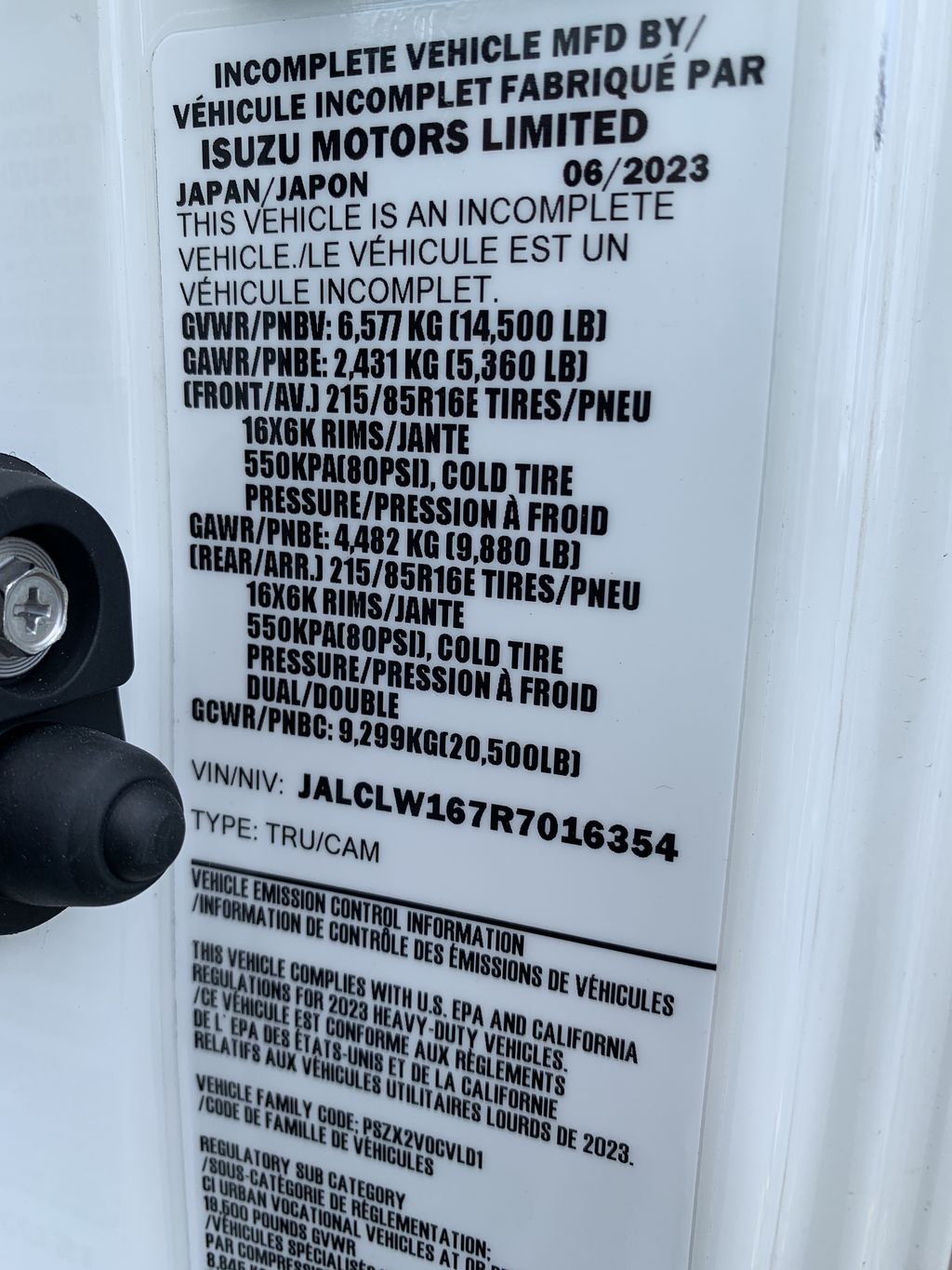 2024 HINO S4 heavymedium-duty-trucks-new-2024-hino-s4-1041105-vin-tag-photo-Image