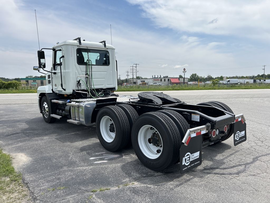 2024 MACK AN64T DC AN047790 - image 3 of 6