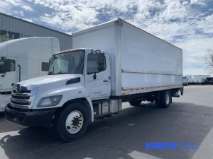 2018 HINO 268A heavymedium-duty-trucks-used-2018-hino-268a-1627934-driver-side-front-angle-Image