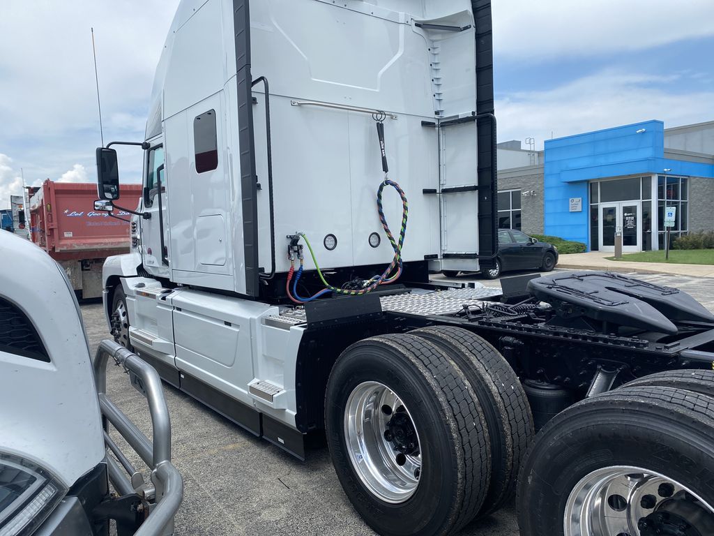 2025 MACK AN64T SLPR AN051303 - image 3 of 6