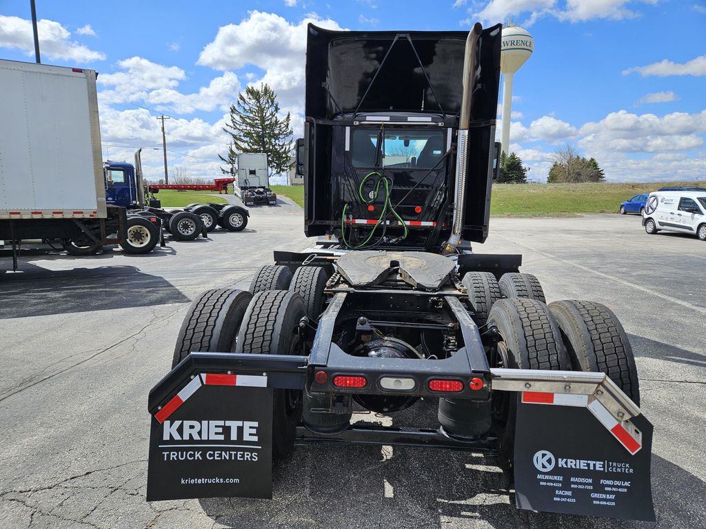 2019 MACK AN64T MAC7194U - image 4 of 6