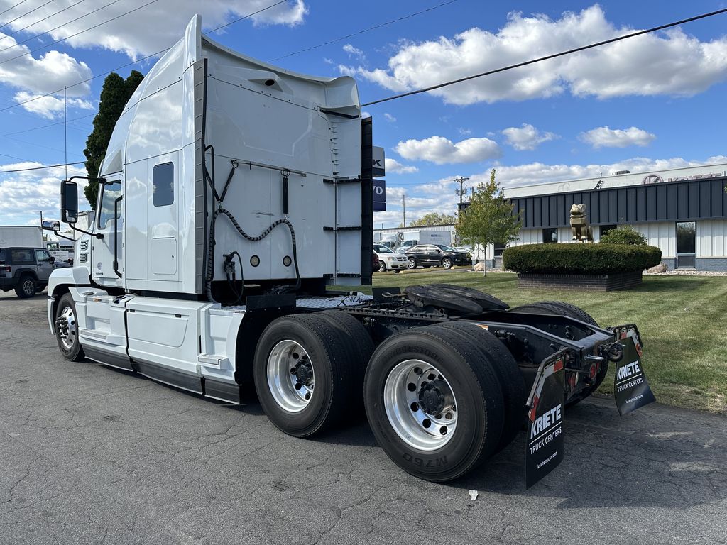 2022 MACK AN64T MAC27273U - image 3 of 6