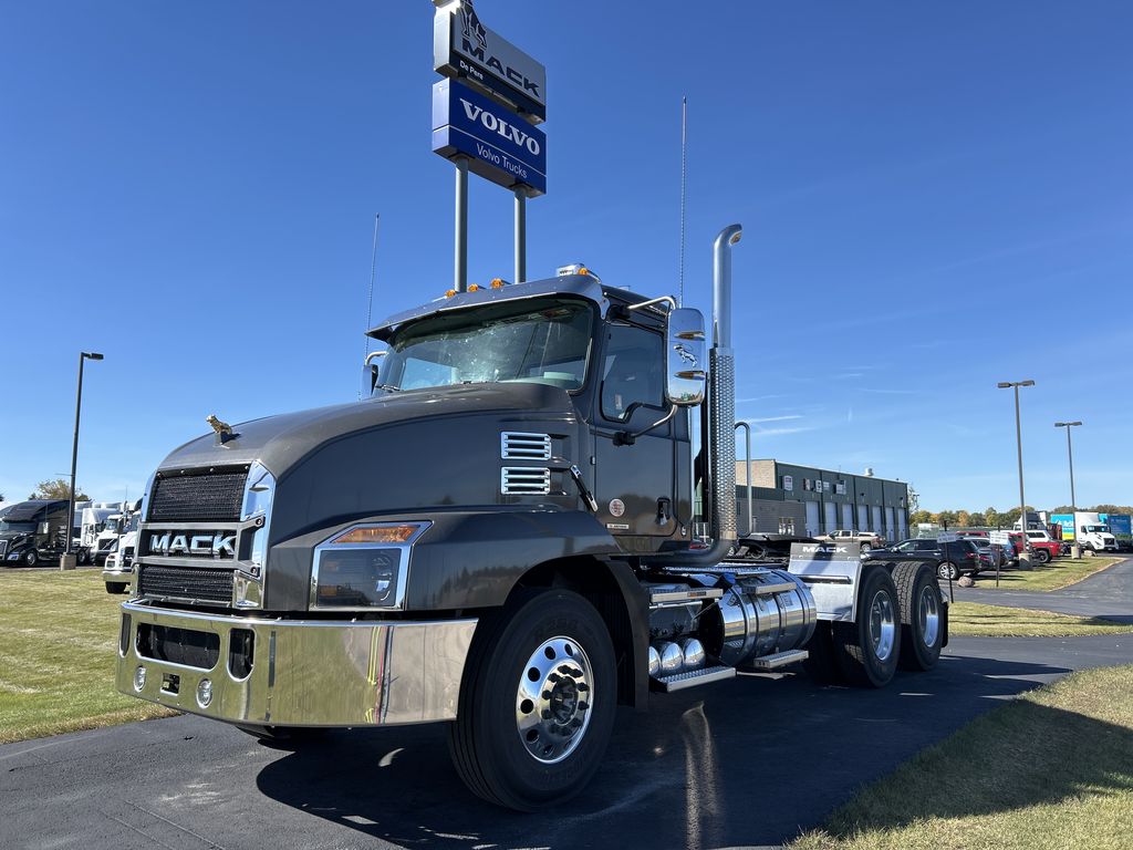 2025 MACK AN64T DC AN052015 - image 2 of 6