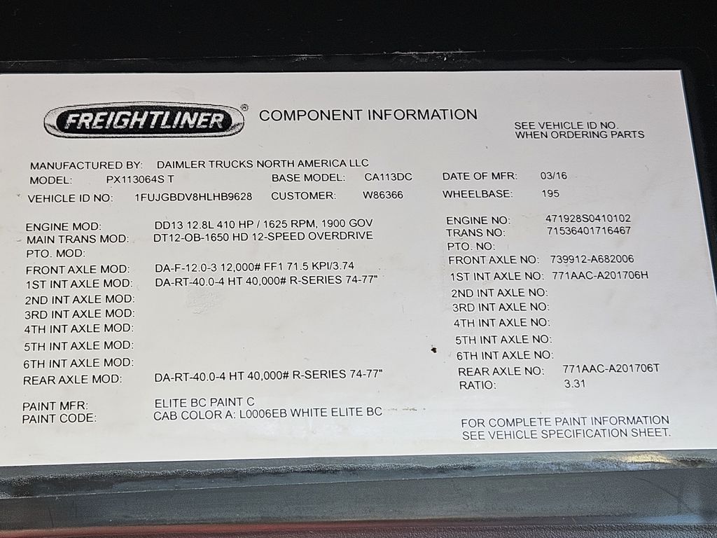 2017 FREIGHTLINER CASCADIA 113 heavymedium-duty-trucks-used-2017-freightliner-cascadia-113-1153024-vin-tag-photo-Image