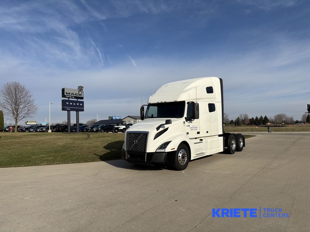 2019 VOLVO VNL64T760 V902932U - image 1 of 6