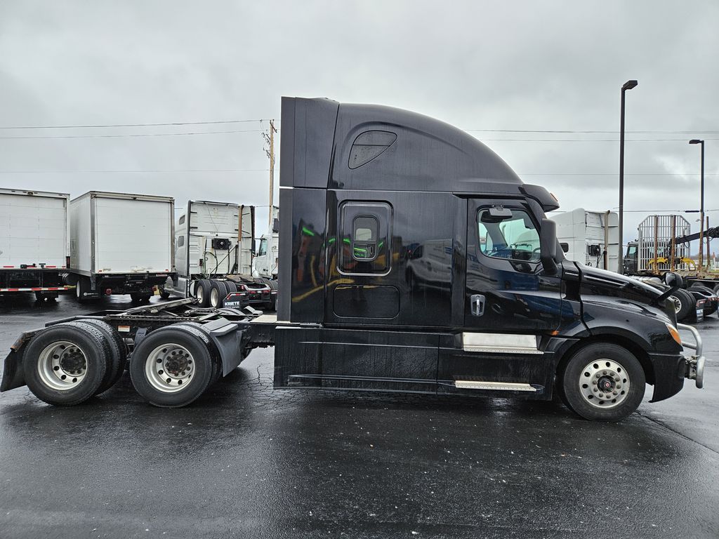 2021 FREIGHTLINER Cascadia FR1341U - image 6 of 6