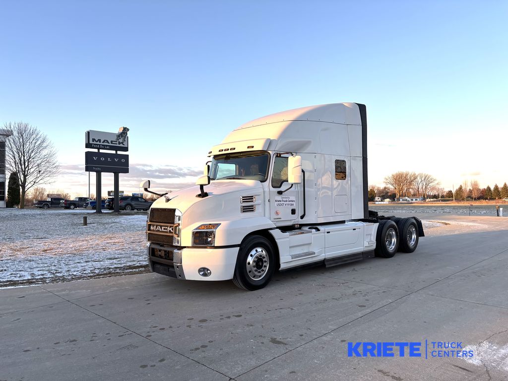 2024 MACK AN64T SLPR MAC42269U - image 1 of 6