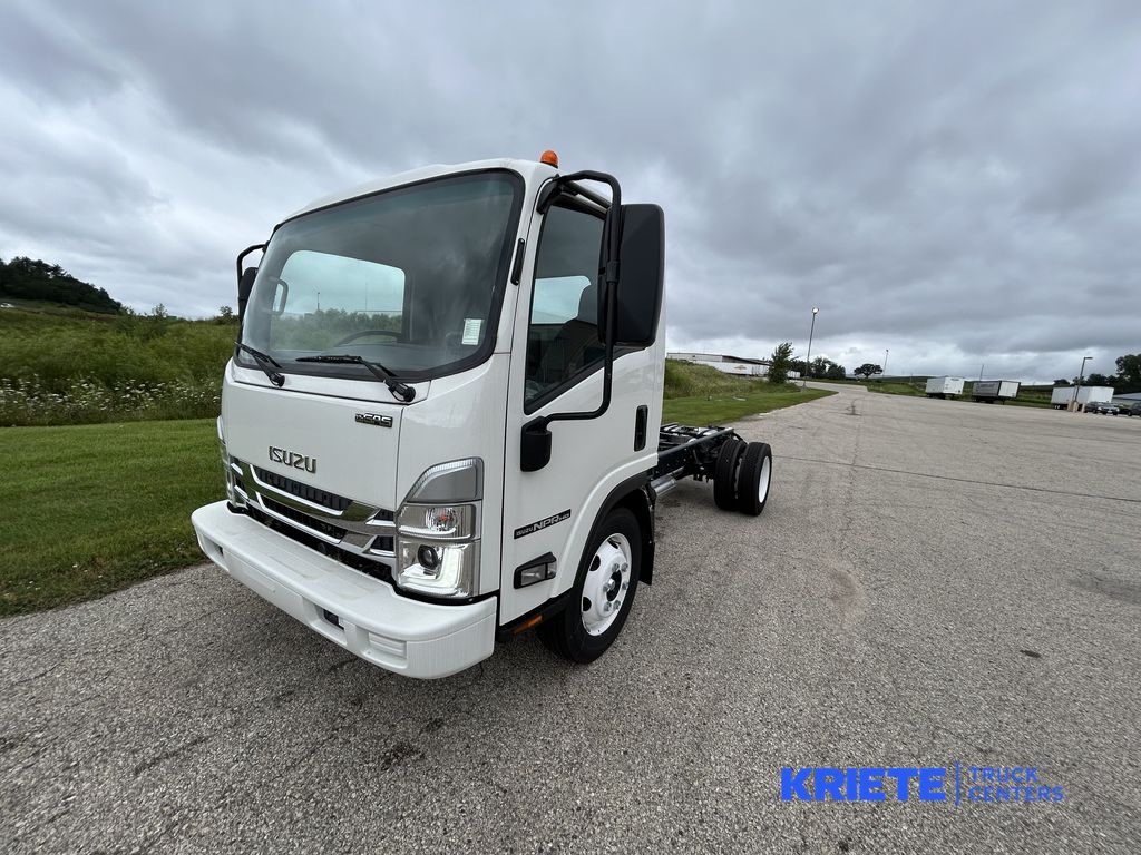 2024 ISUZU NPR-HD GAS IZ208665 - image 1 of 6