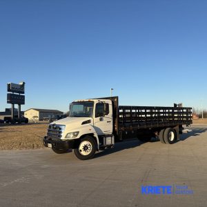 2014 HINO 268A heavymedium-duty-trucks-used-2014-hino-268a-1301032-driver-side-front-angle-Image