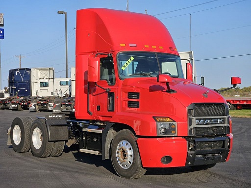 heavymedium-duty-trucks-used-2019-mack-anthem-1619970-passenger-side-front-angle-photo-Image