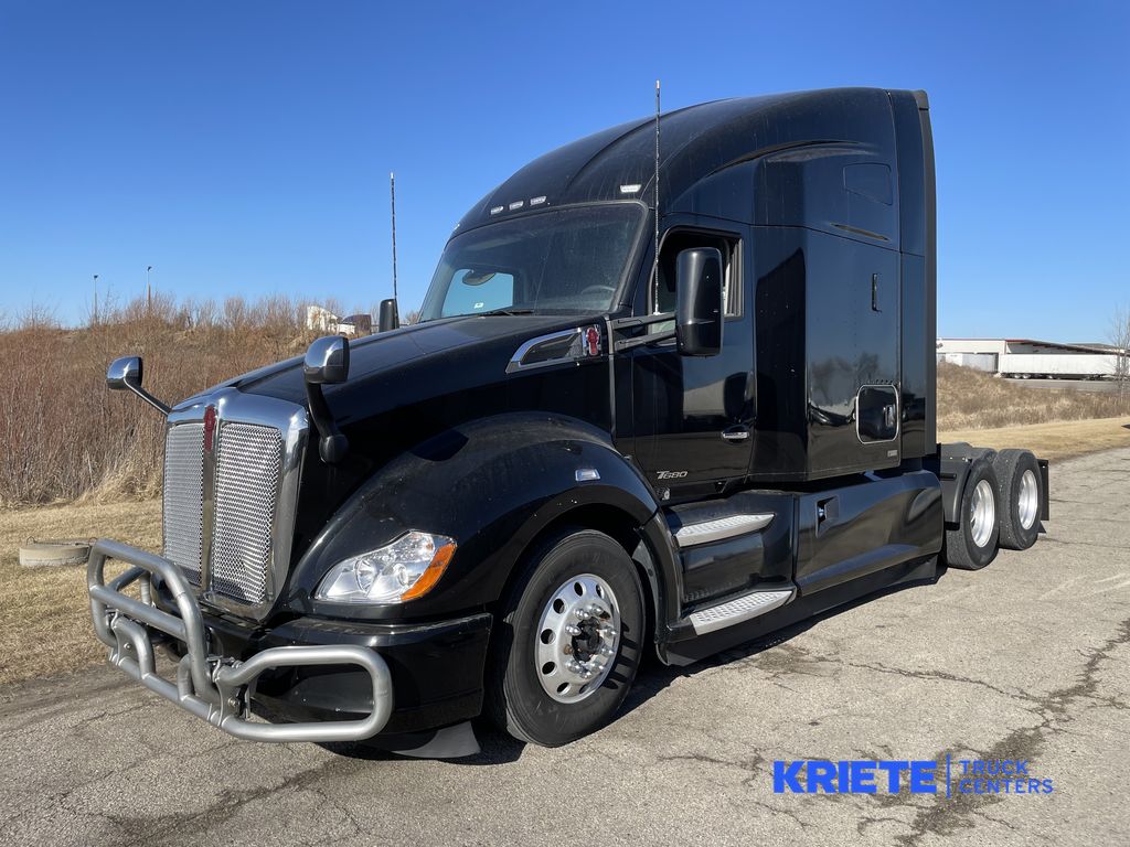 2020 KENWORTH T680 KW410478U - image 1 of 6