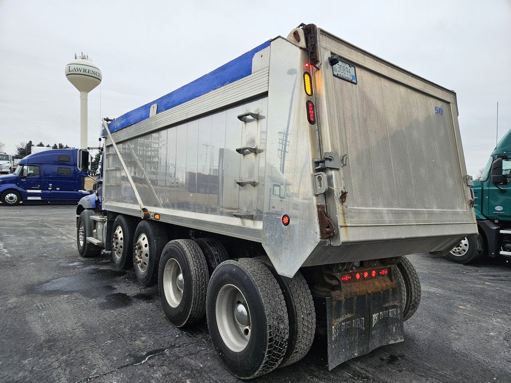 2020 MACK GR64B MAC12693U - image 3 of 6