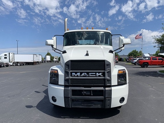 heavymedium-duty-trucks-used-2023-mack-an64t-1284408-front-photo-Image