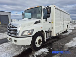 2017 HINO 268 heavymedium-duty-trucks-used-2017-hino-268-1417939-driver-side-front-angle-Image