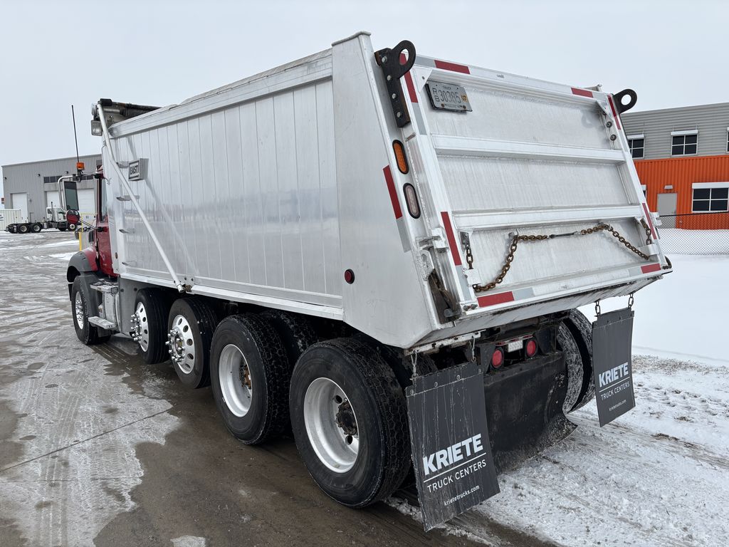 2020 MACK GRANITE MAC6386U - image 3 of 6