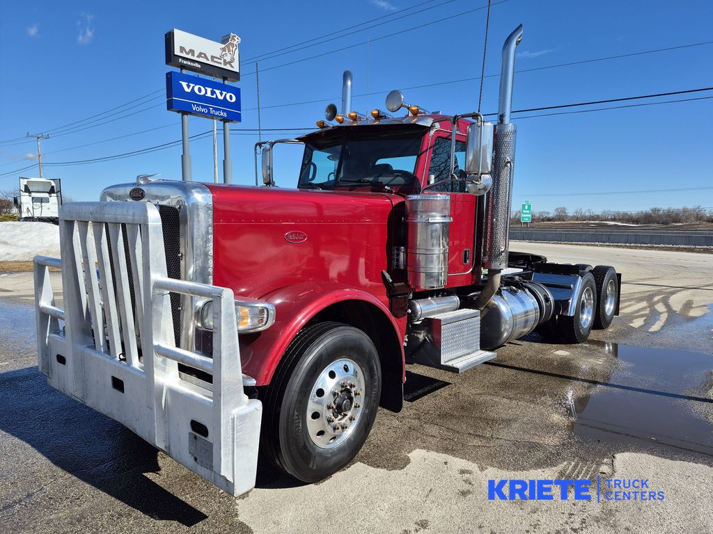 2020 PETERBILT 389 P719476U - image 1 of 6