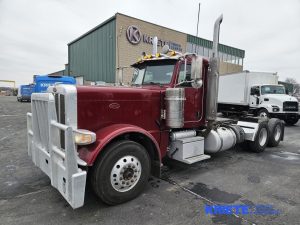 2020 PETERBILT 389 heavymedium-duty-trucks-used-2020-peterbilt-389-1756964-driver-side-front-angle-Image