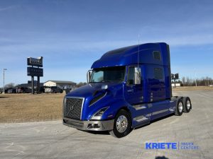 2020 VOLVO VNL64T860 heavymedium-duty-trucks-used-2020-volvo-vnl64t860-1326579-driver-side-front-angle-Image