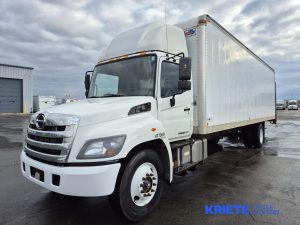 2017 HINO 338 heavymedium-duty-trucks-used-2017-hino-338-1360895-driver-side-front-angle-Image