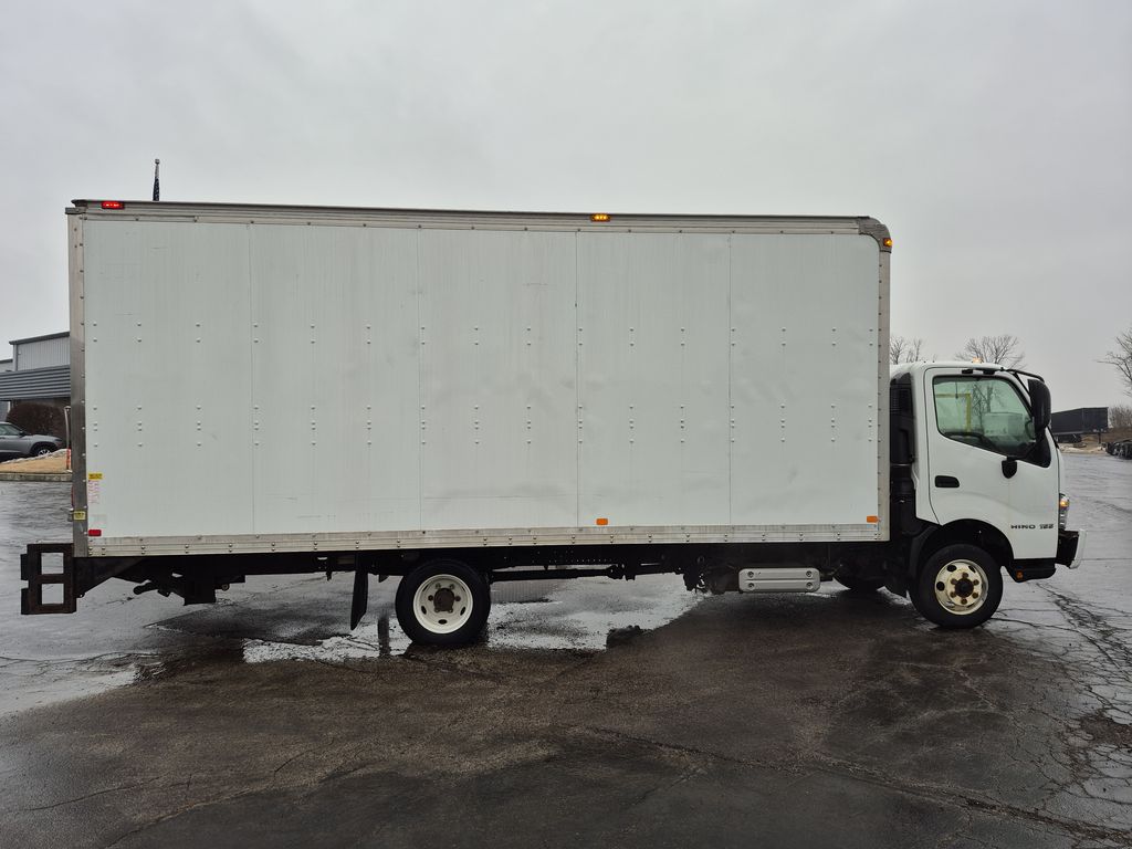 2019 HINO 155 H10017U - image 6 of 6