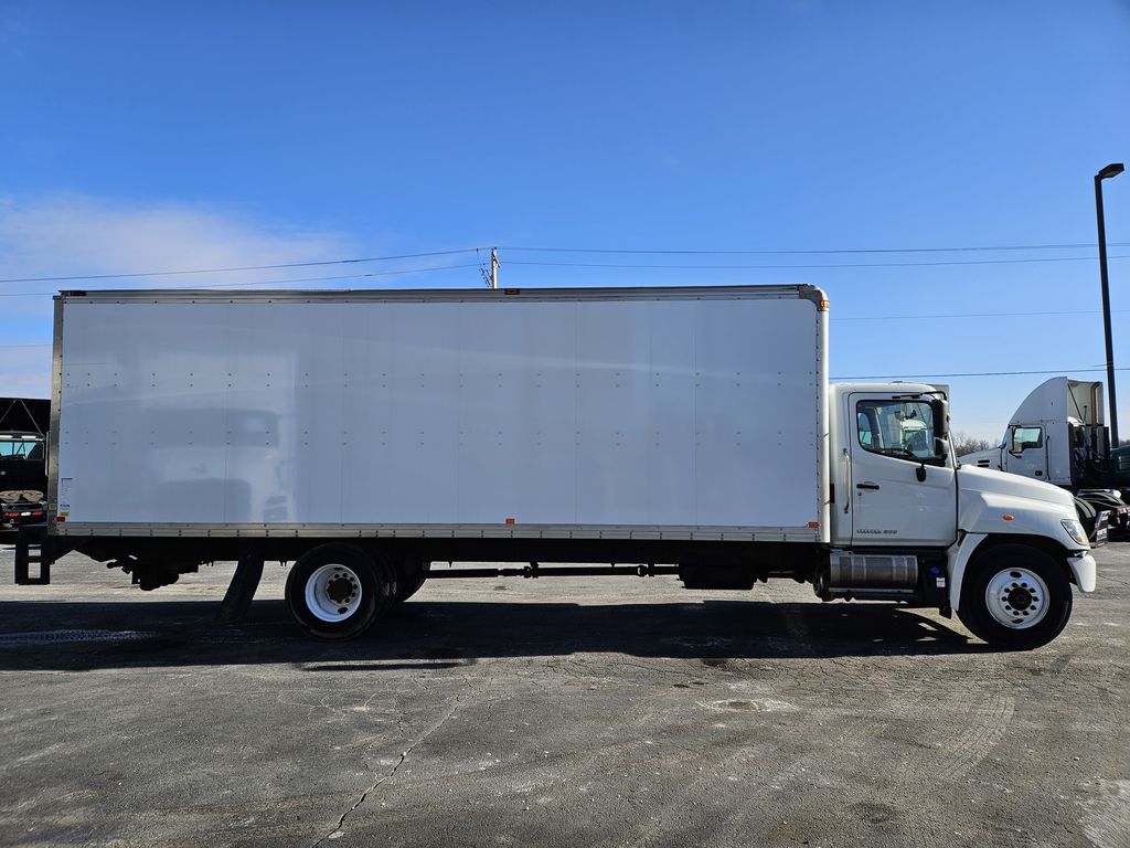 2019 HINO 268A H70902U - image 6 of 6