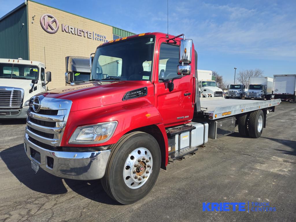 2019 HINO 268A H73962U - image 1 of 6