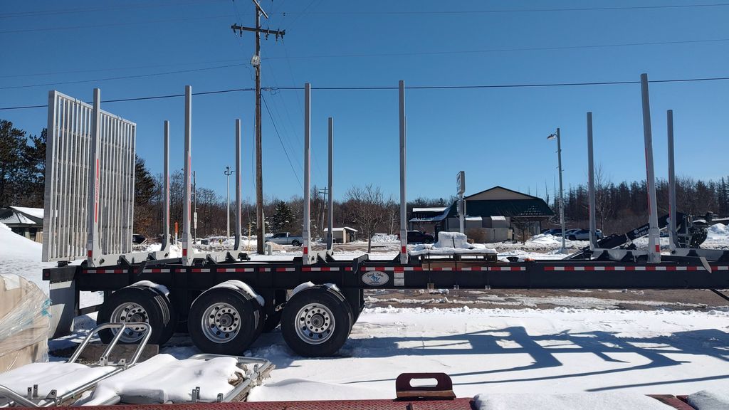 2025 GREAT LAKES MANUFACTURING 7 Inch Drop Log Crib Trailer with Serco 7500F Loader NT0052 - image 5 of 6