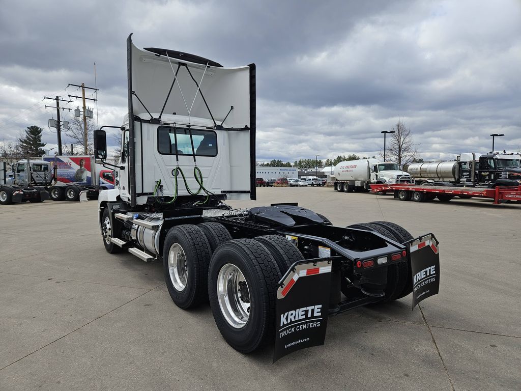 2025 MACK AN64T DC AN053960 - image 3 of 6