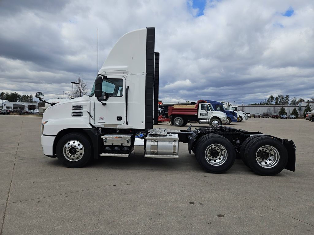 2025 MACK AN64T DC AN053960 - image 2 of 6
