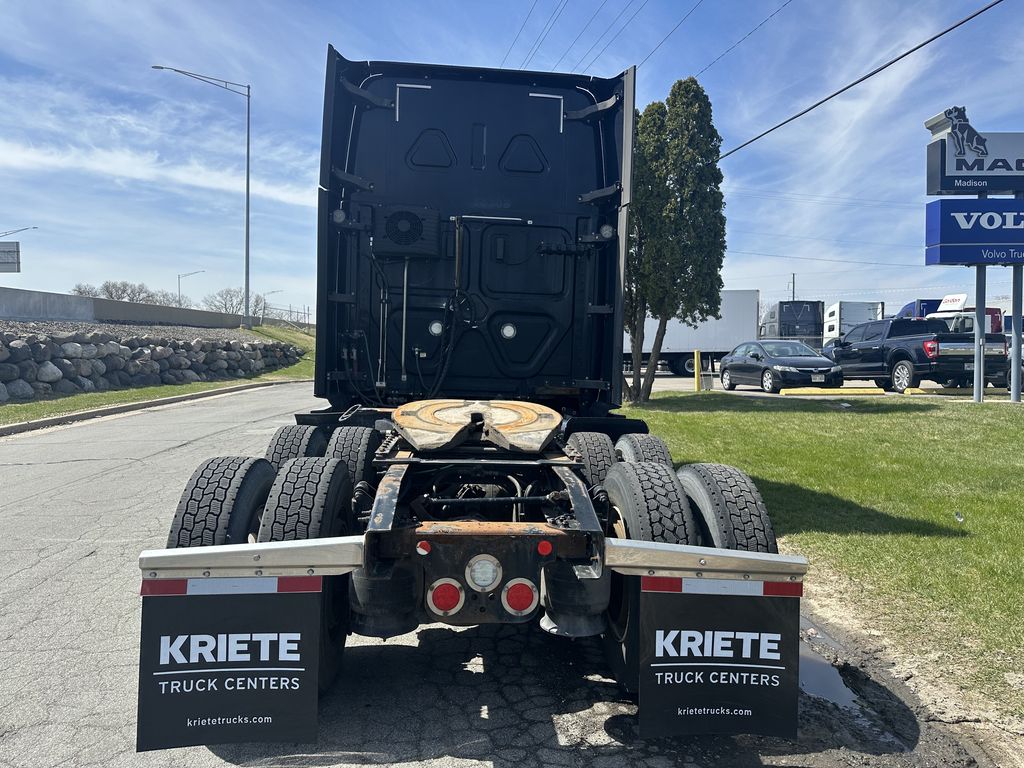 2019 FREIGHTLINER Cascadia FR9520U - image 4 of 6