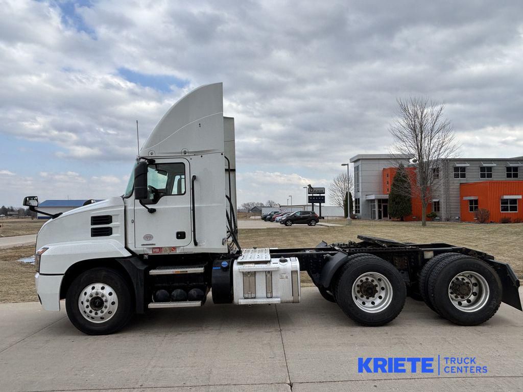2020 MACK AN64T DC MAC9166U - image 1 of 6