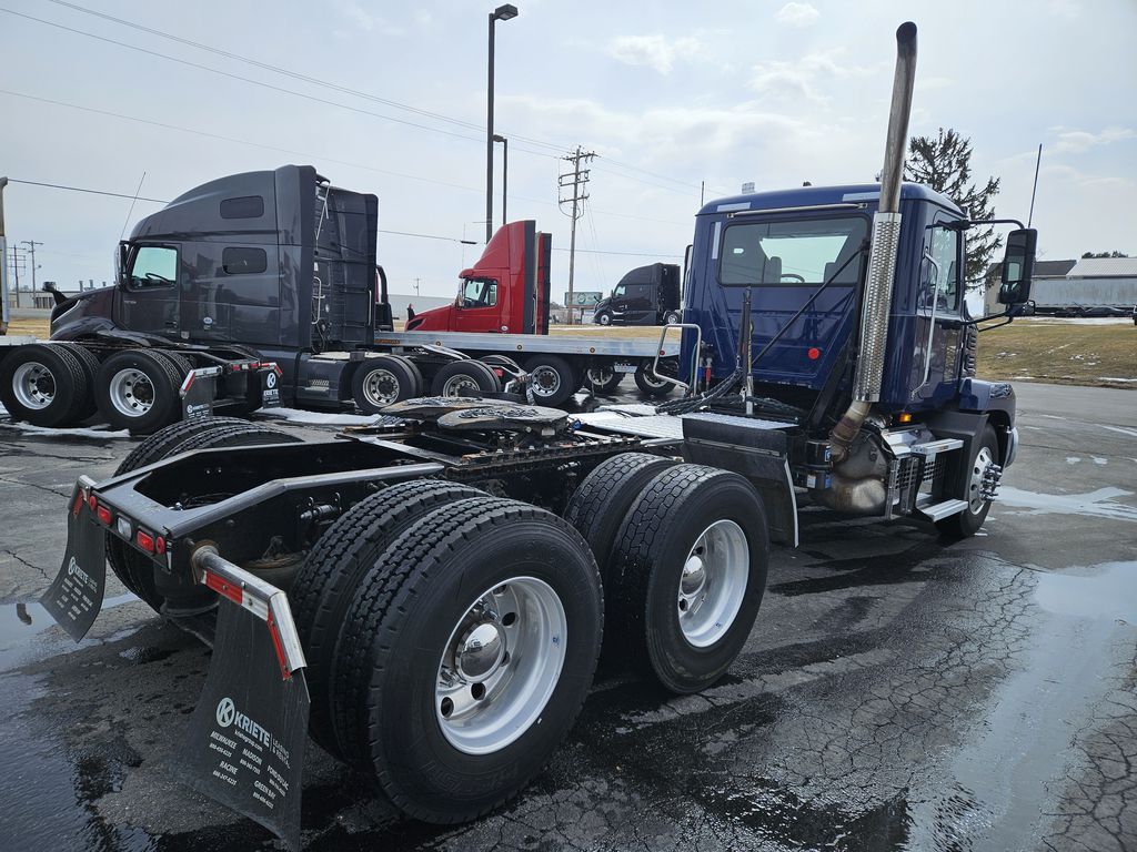 2020 MACK AN64T-TADC MAC3945U - image 5 of 6