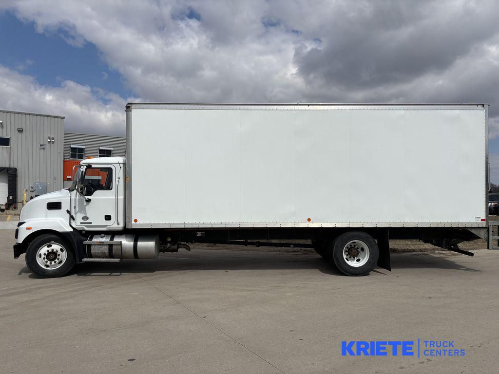 2021 MACK MD642 MAC1110U - image 1 of 6