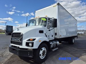 2022 MACK MD642 heavymedium-duty-trucks-used-2022-mack-md642-1597671-driver-side-front-angle-Image