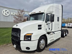 2023 MACK AN64T heavymedium-duty-trucks-used-2023-mack-an64t-1345499-driver-side-front-angle-Image
